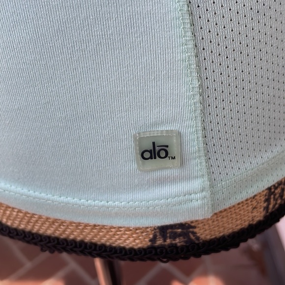 Alo CoolFit Mint Top - Picture 2 of 7